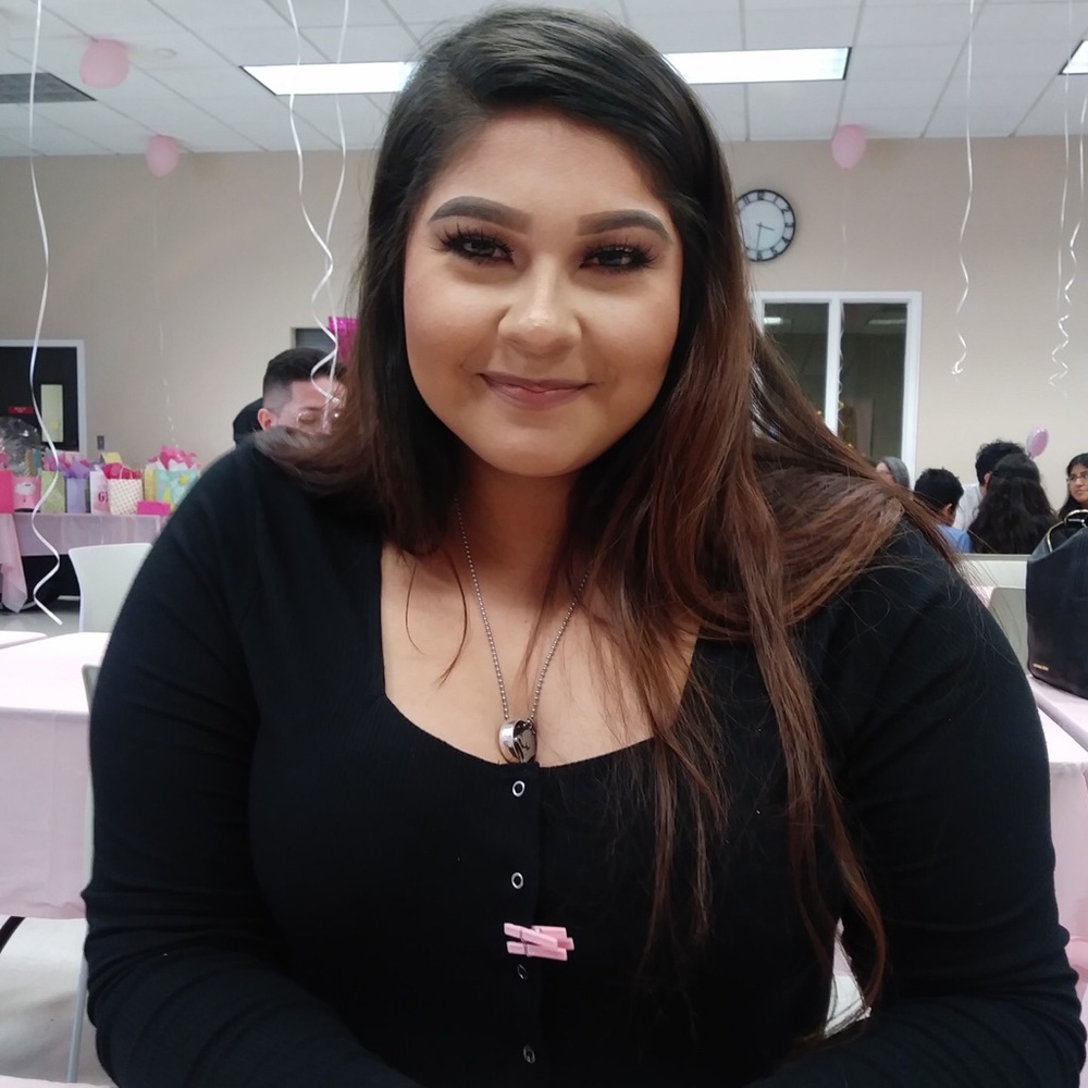 Meet your Posher, Maria